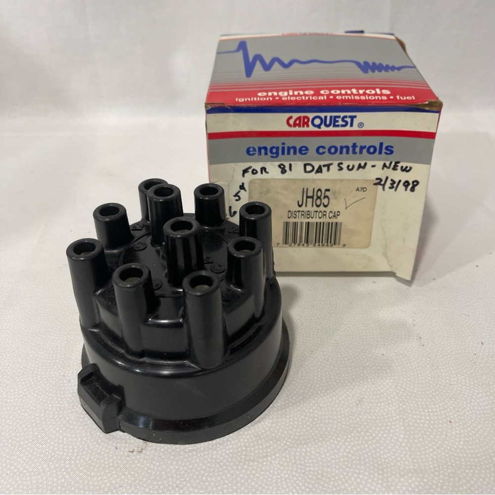 Carquest JH85 Distributor Cap For Older Datsun Cars New Open Box.